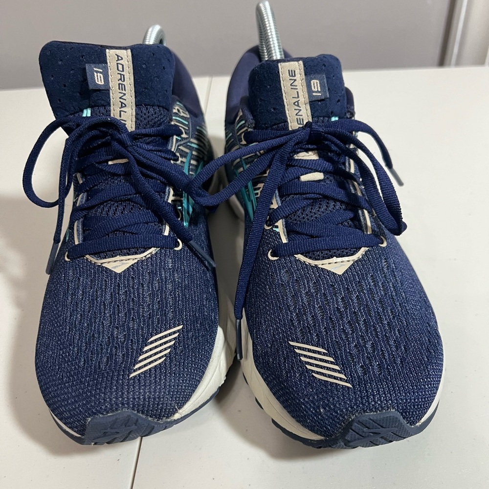 Brooks Adrenaline GTS 19 Running Shoes Women’s
